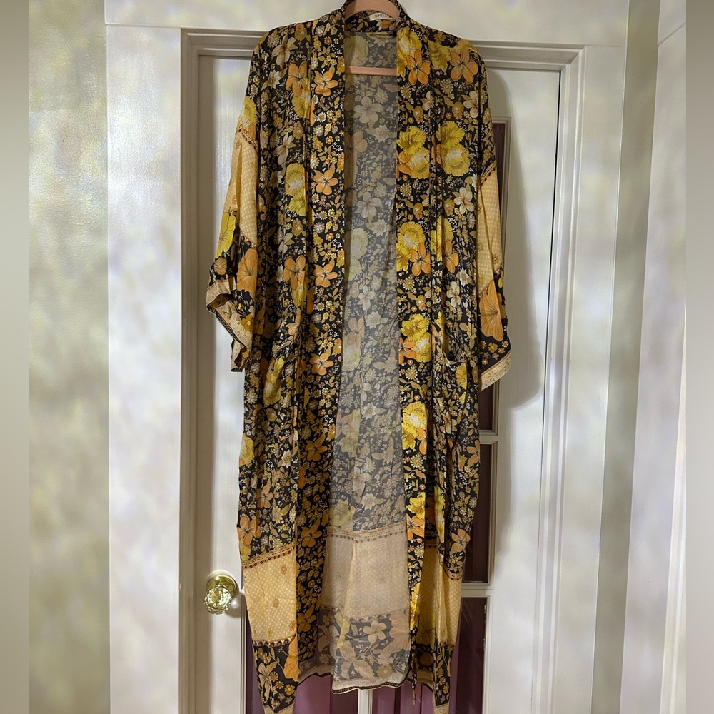 Spell Yellow and Black Kimono - Picture 3 of 8